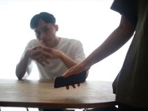 妻の浮気の可能性があると感じたら？探偵の視点からのアドバイス